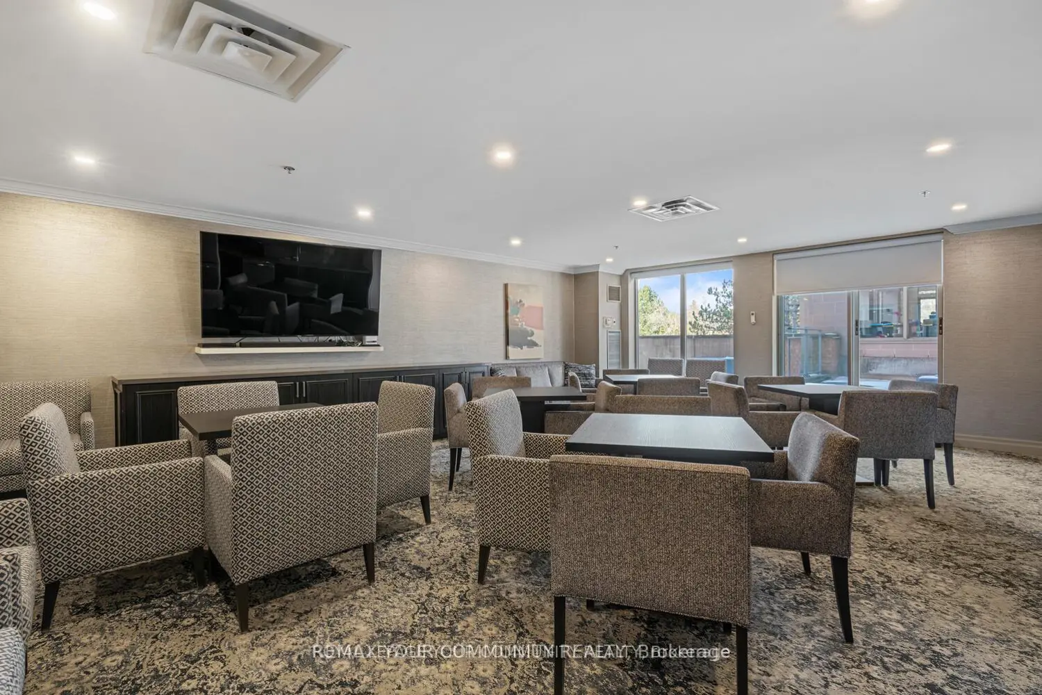 Additional image 12 of 14924 Yonge Street 305