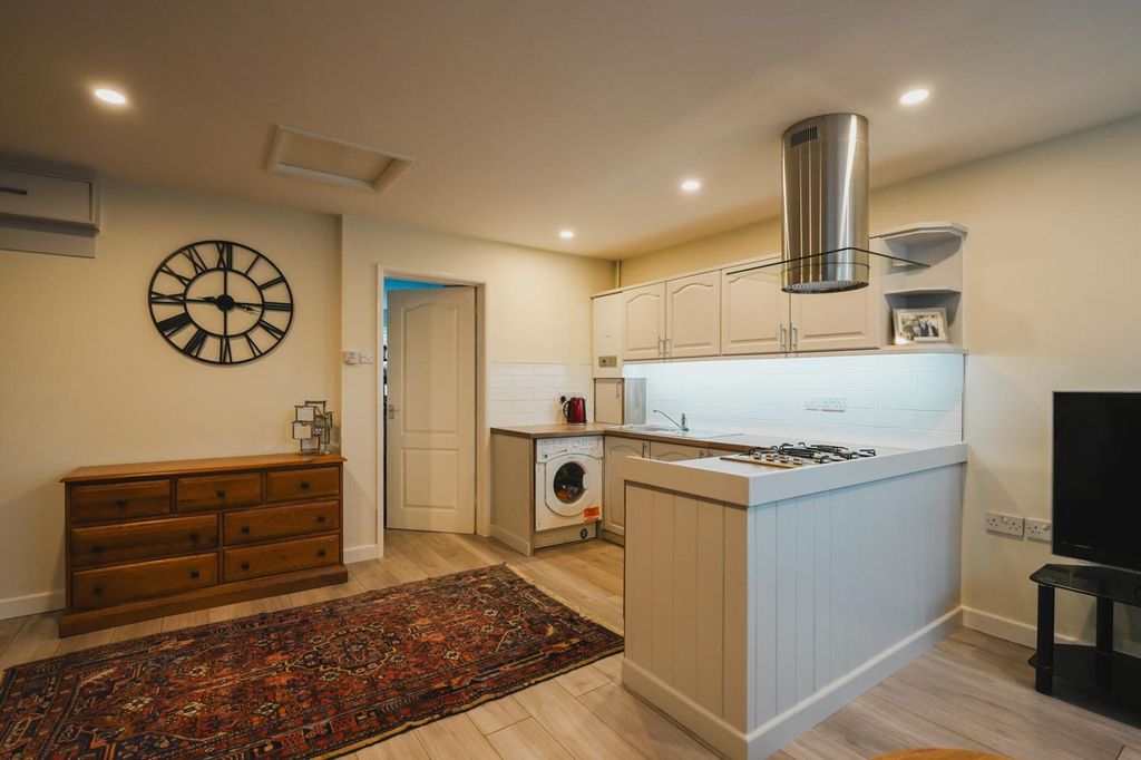Additional image 12 of 5 bed detached house for saleProspect Road, Kibworth Beauchamp LE8