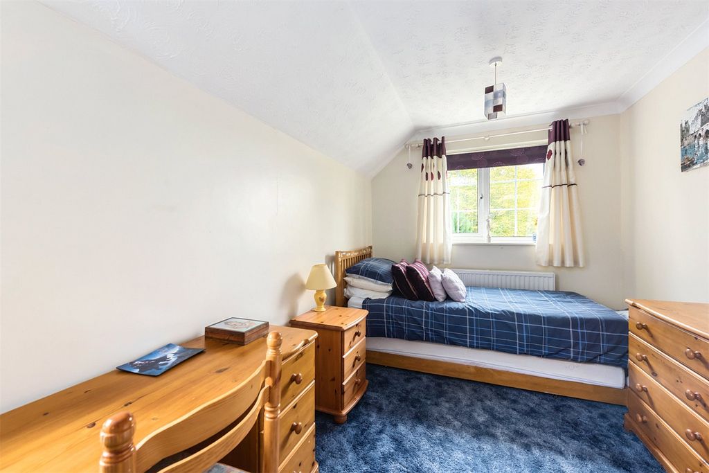Additional image 14 of 4 bed detached house for salePotley Hill Road, Yateley, Hampshire GU46