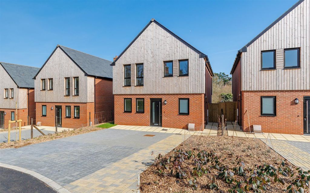 Additional image 23 of 5 bed detached house for saleGatcombe, Isle Of Wight PO30