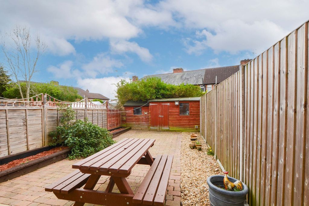 Additional image 3 of 3 bed terraced house for saleArnold Avenue, South Wigston, Leicester LE18