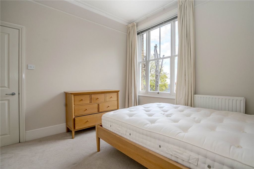 Additional image 6 of 2 bed flat for saleChurch Road, Richmond TW10