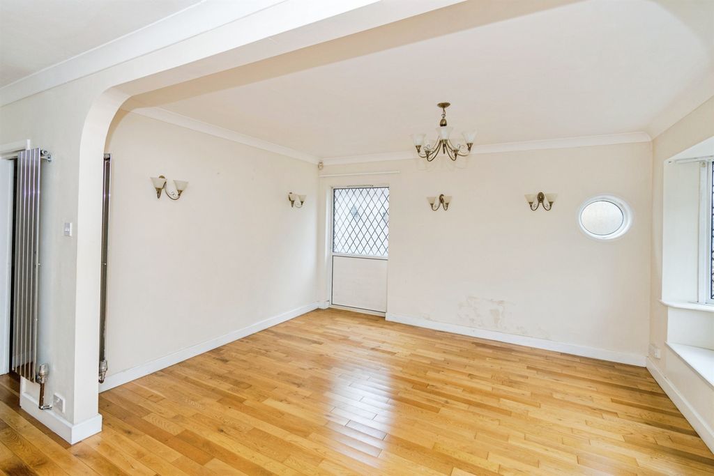 Additional image 5 of 4 bed detached house for saleHill Lane, Southampton SO15