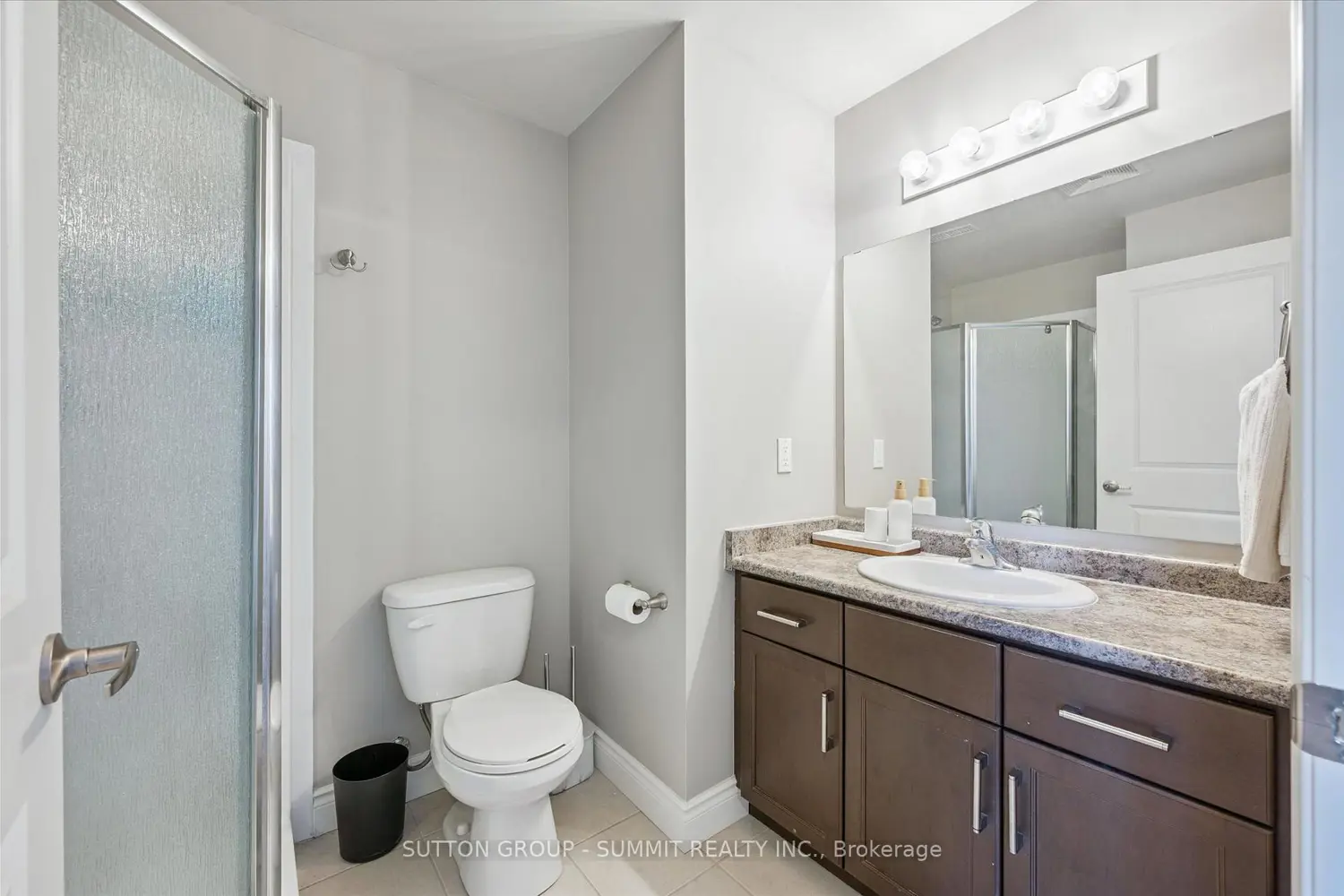 Additional image 11 of 1077 Gordon Street 242