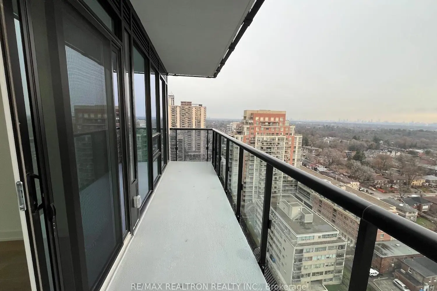 Additional image 3 of 117 Broadway Avenue 1709