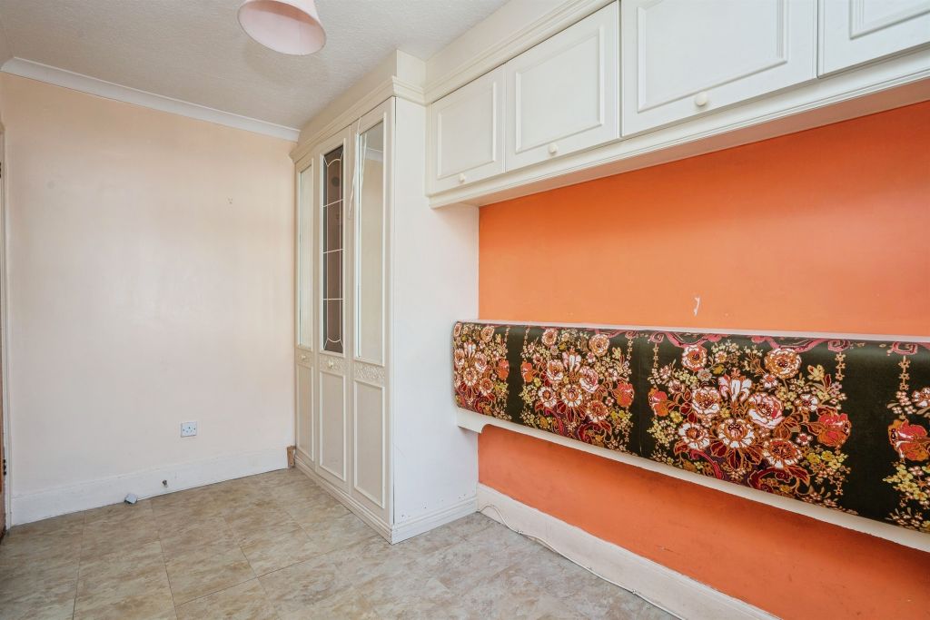 Additional image 9 of 2 bed flat for saleWinstanley Road, Portsmouth PO2