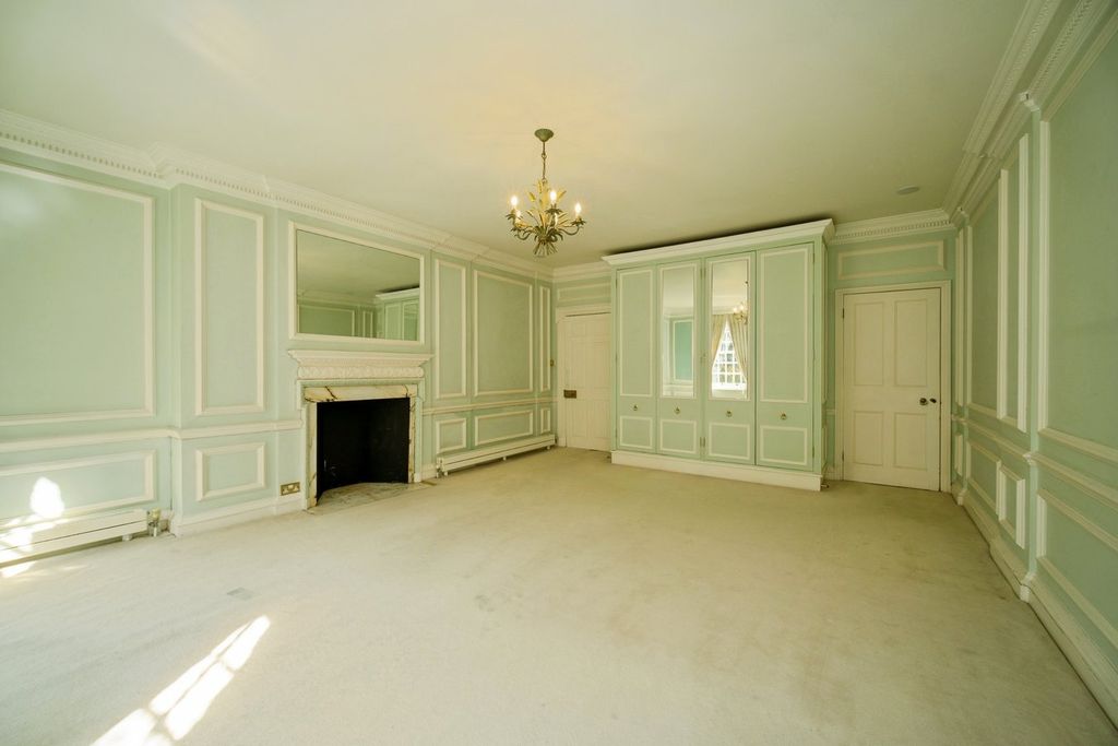 Additional image 9 of 3 bed flat for saleLondon Road, Sunningdale, Ascot SL5