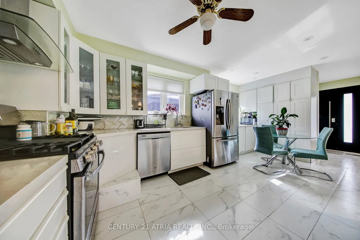Additional image 6 of 43 Aragon Avenue