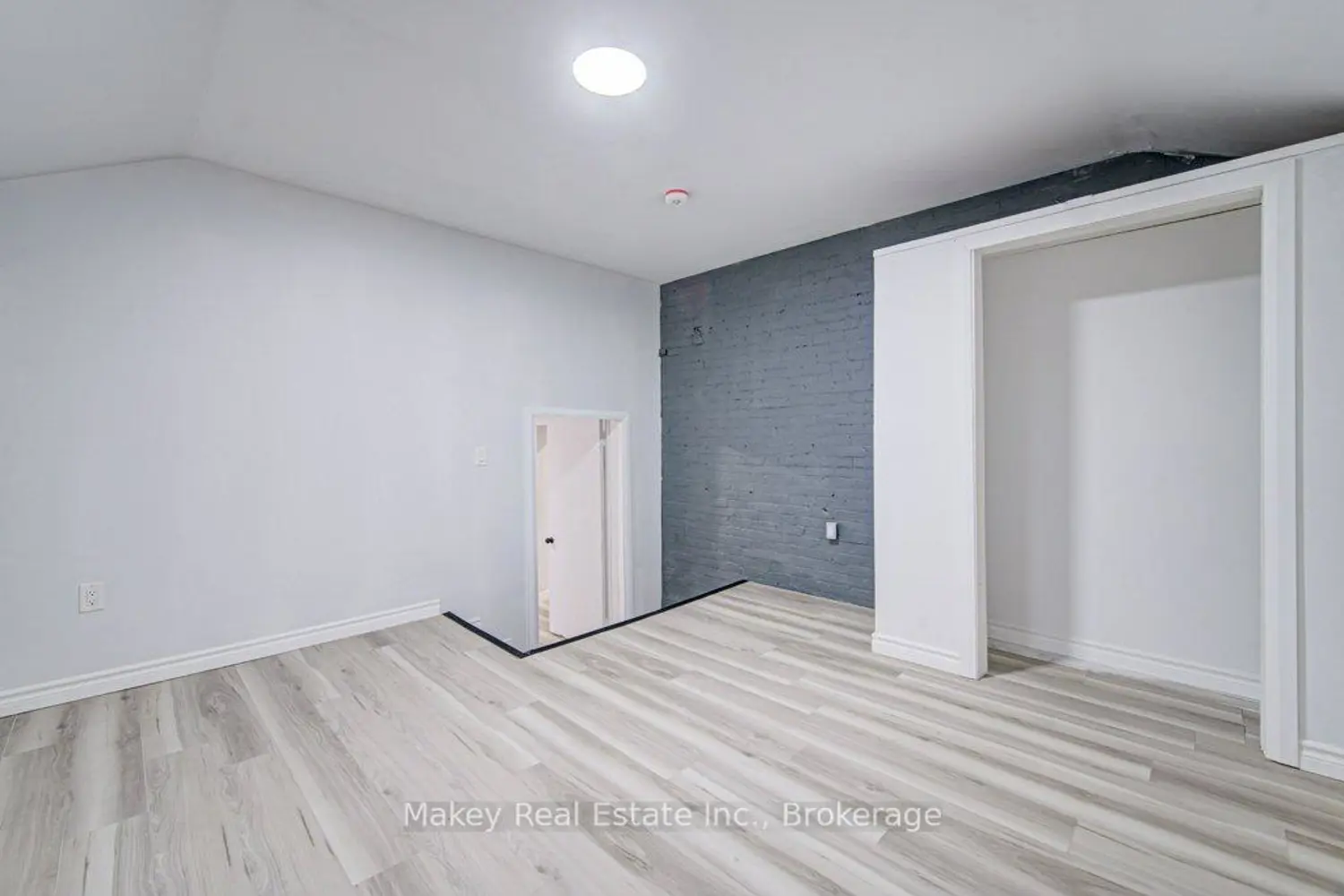 Additional image 9 of 115 Courtney Street