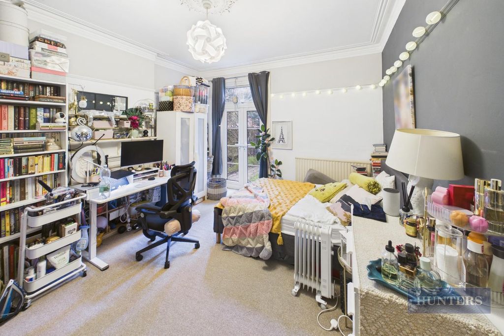 Additional image 6 of 7 bed property for saleHoward Road, Southampton SO15