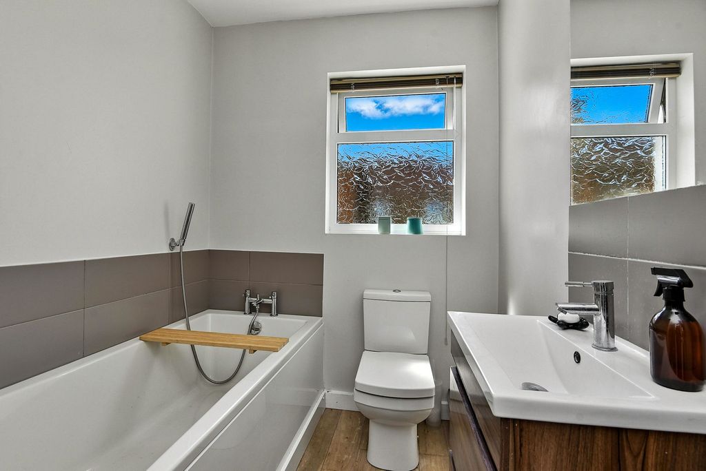 Additional image 26 of 5 bed detached house for saleOxford Road, Worthing BN11