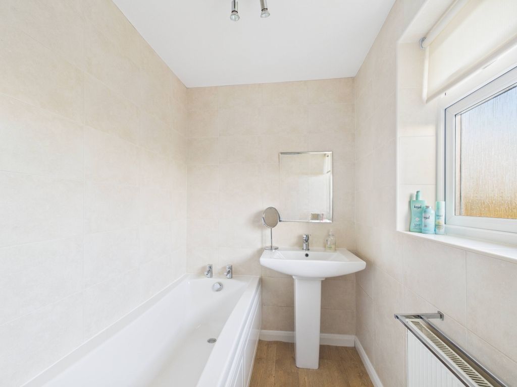 Additional image 17 of 4 bed detached house for sale1 Springfield Crescent, Kibworth, Leicester LE8