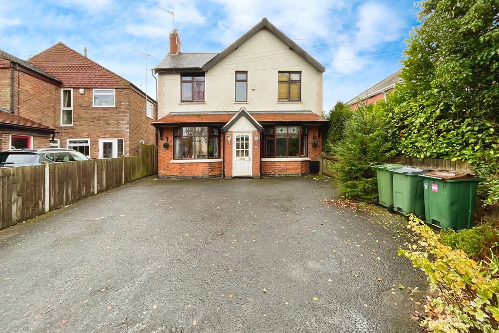3 bed detached house for saleHinckley Road, Sapcote, Leicester LE9