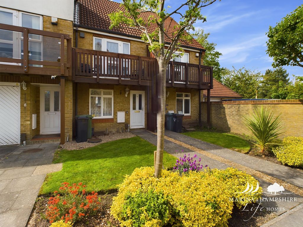 Additional image 7 of 2 bed terraced house for saleTintagel Way, Port Solent PO6