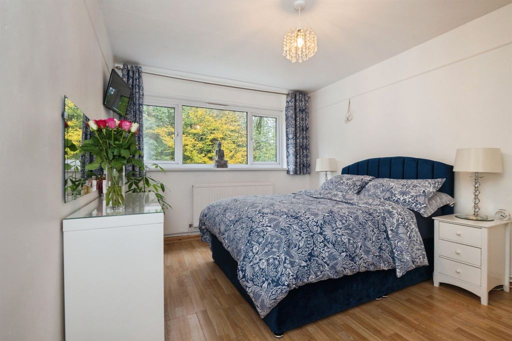 Additional image 5 of 2 bed flat for saleSilverdale Road, Southampton SO15