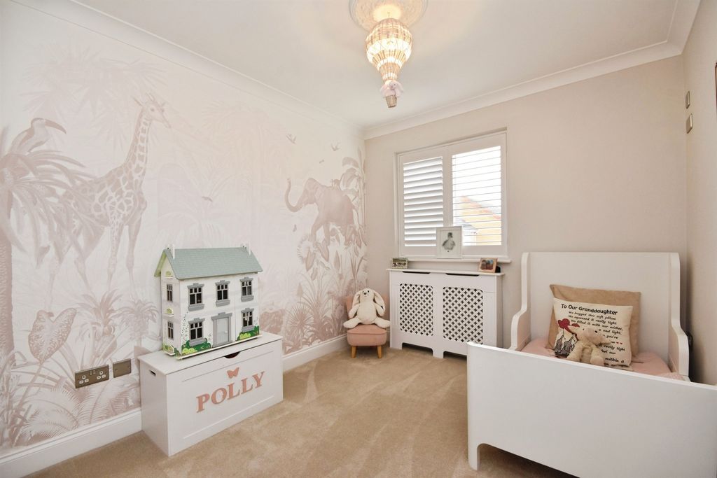 Additional image 17 of 5 bed detached house for saleCranfield Park Road, Wickford SS12