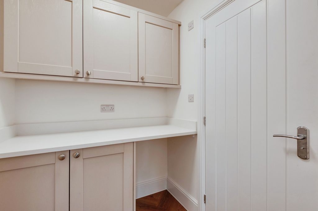 Additional image 13 of 5 bed detached house for saleVictoria Place, Bevan Way, Widnes, Cheshire WA8