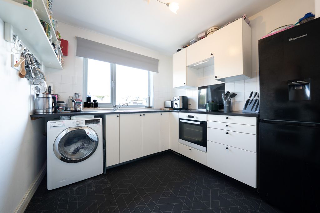 Additional image 2 of 1 bed flat for saleAsh Lodge, Arthur Street, Barwell, Leicester, Leicestershire LE9
