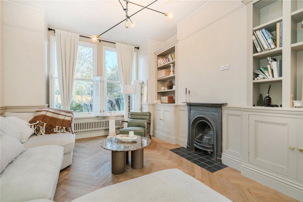 Additional image 3 of 4 bed detached house for saleBeaumont Avenue, Richmond TW9