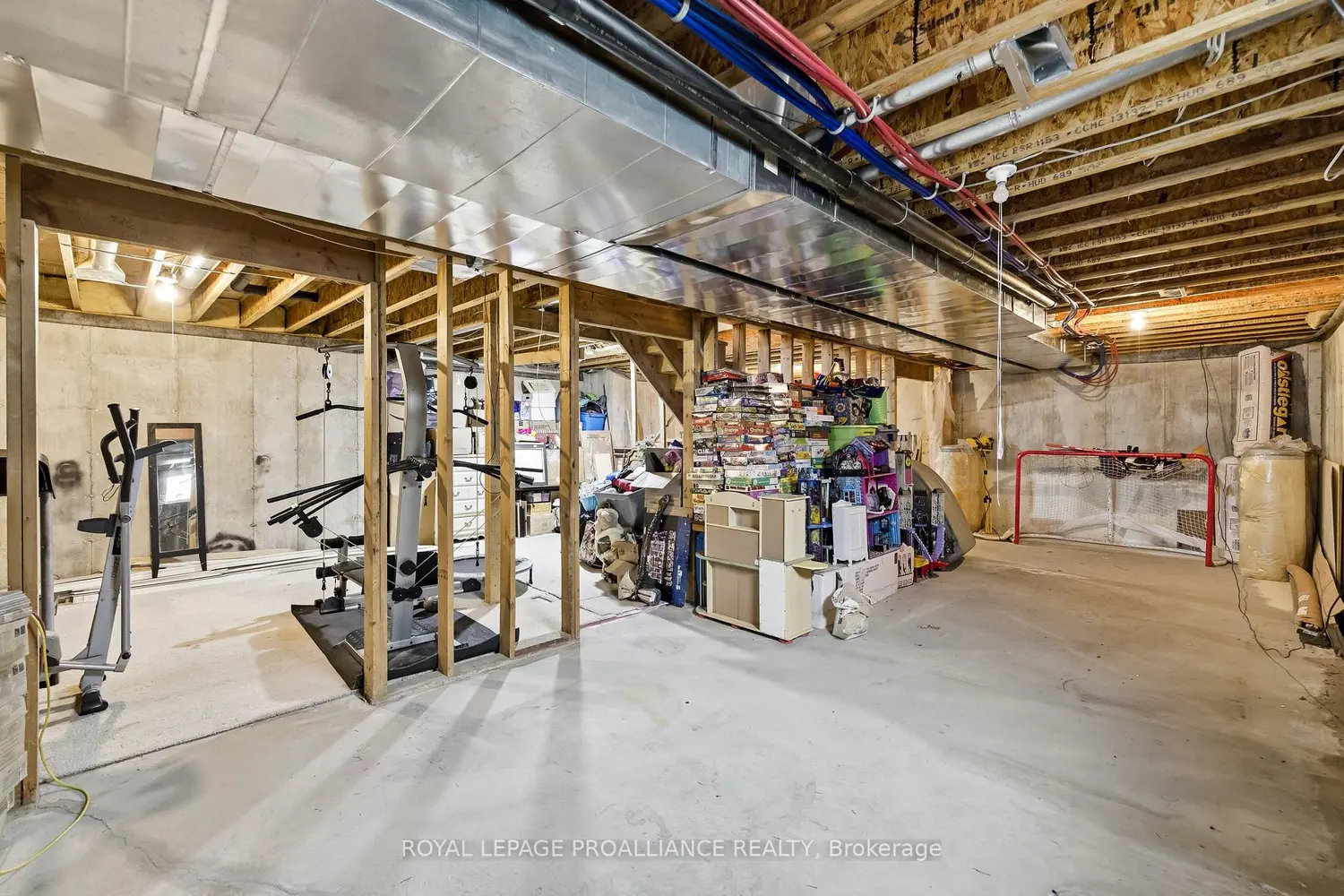 Additional image 18 of 3937 Larose Crescent