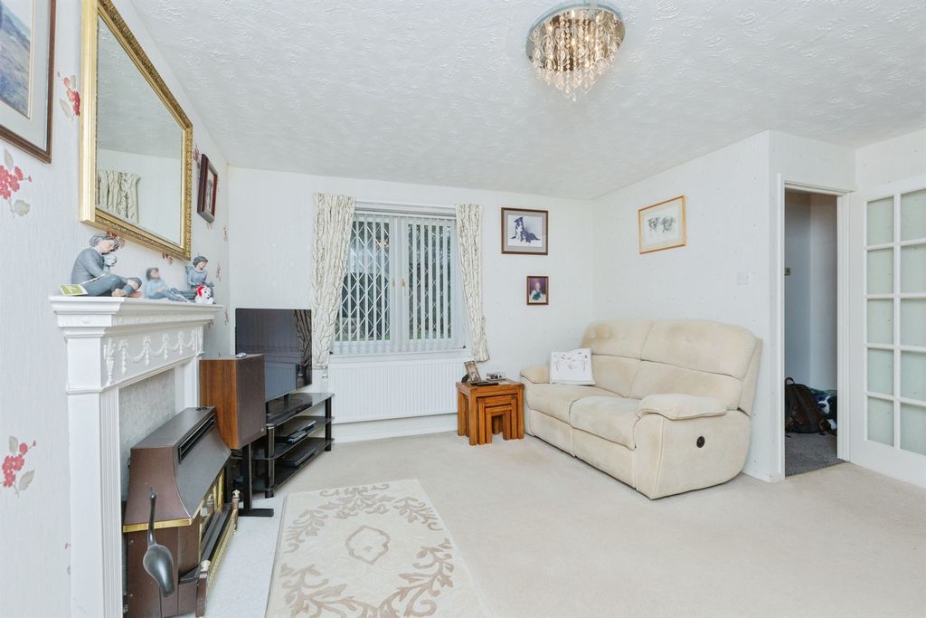 Additional image 5 of 3 bed detached house for saleFinch Way, Narborough, Leicester LE19