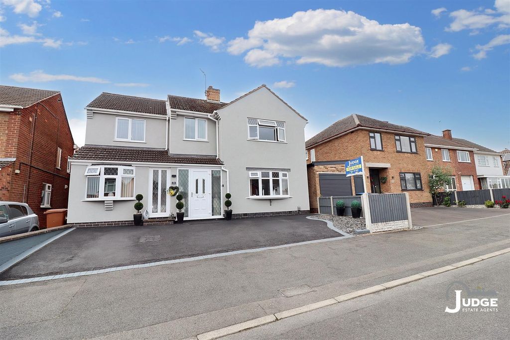 4 bed detached house for saleCastell Drive, Groby, Leicester LE6
