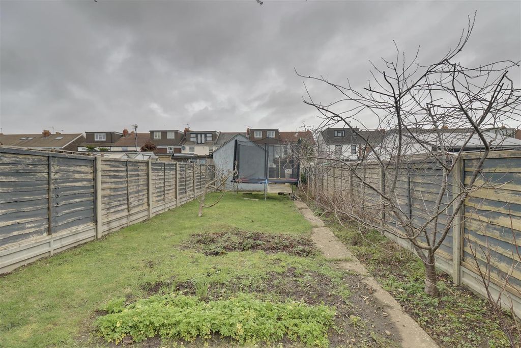 Additional image 26 of 4 bed terraced house for saleLangstone Road, Portsmouth PO3
