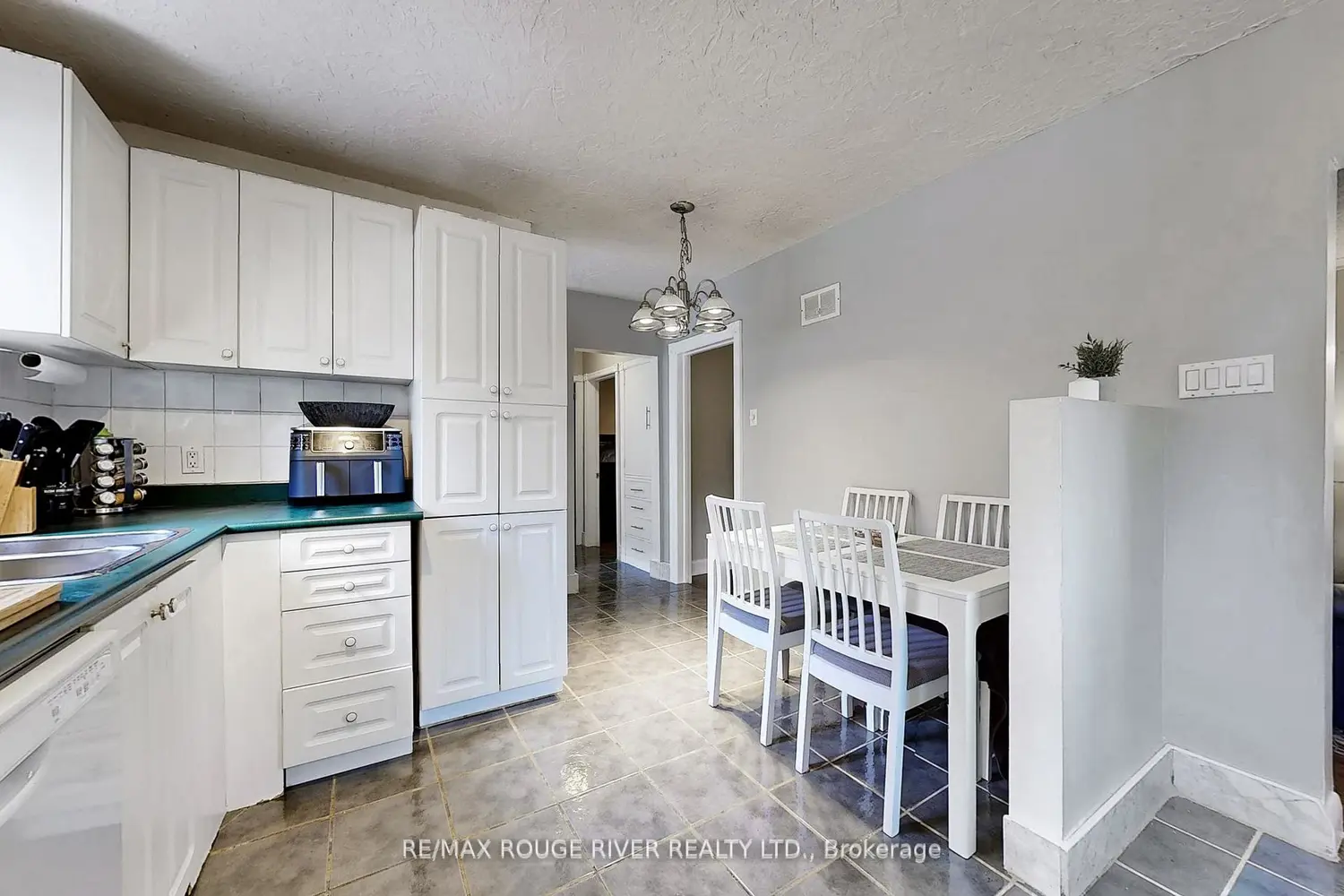 Additional image 8 of 92 Eastville Avenue