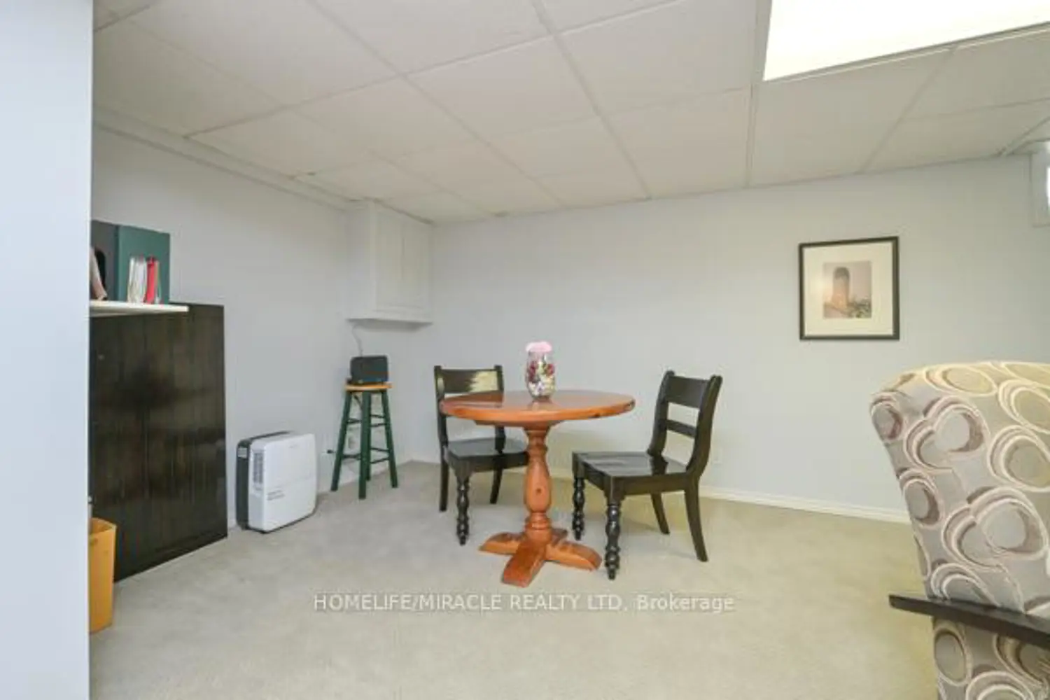 Additional image 18 of 121 Falconer Drive 27