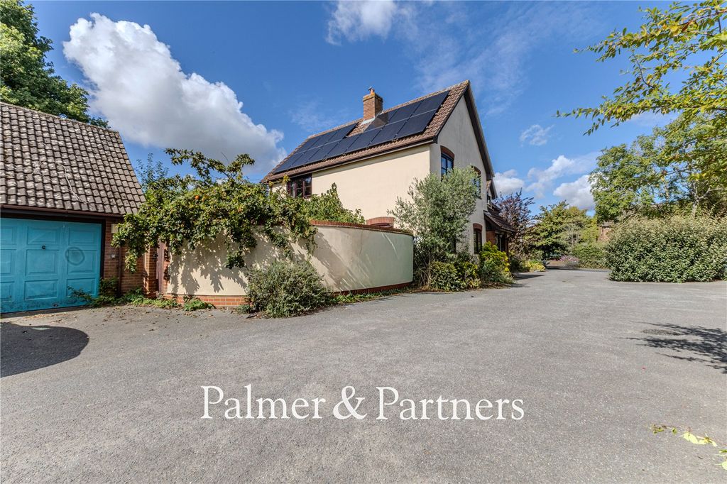 Additional image 22 of 4 bed detached house for saleIpswich Road, Woodbridge, Suffolk IP12
