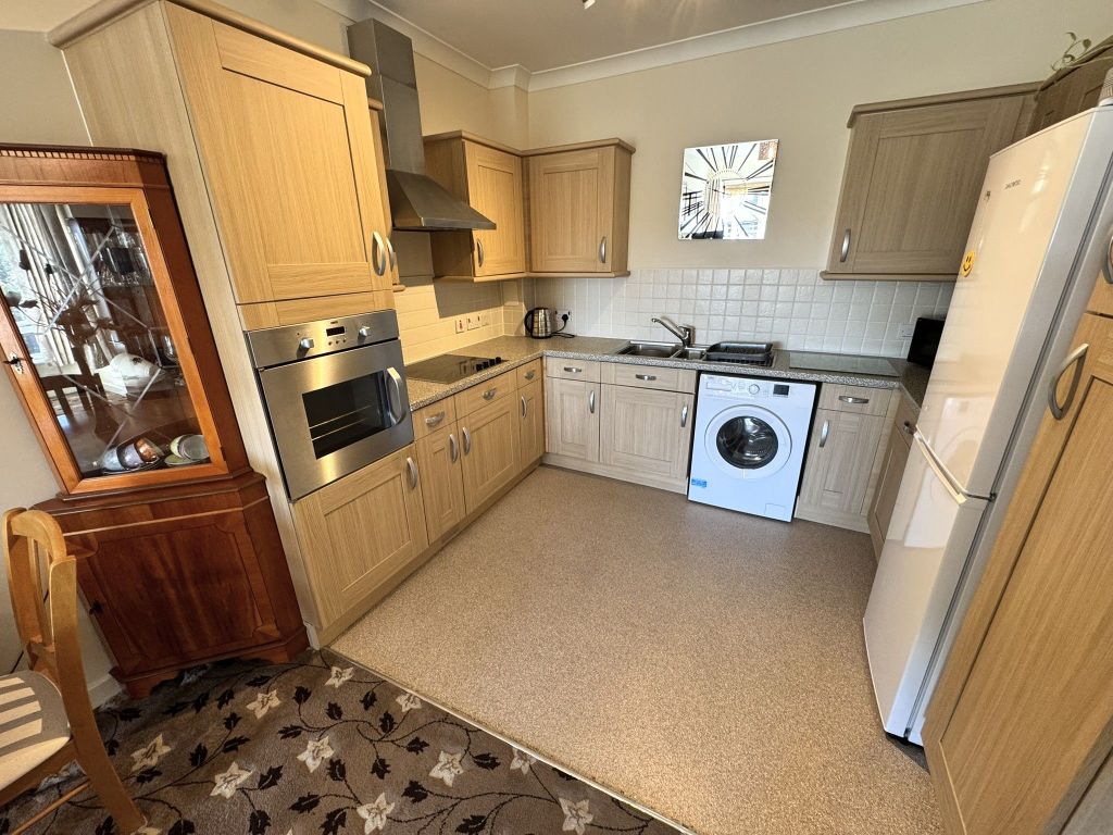 Additional image 6 of 2 bed flat for saleWinehala Court, Sandbeds Road, Willenhall WV12