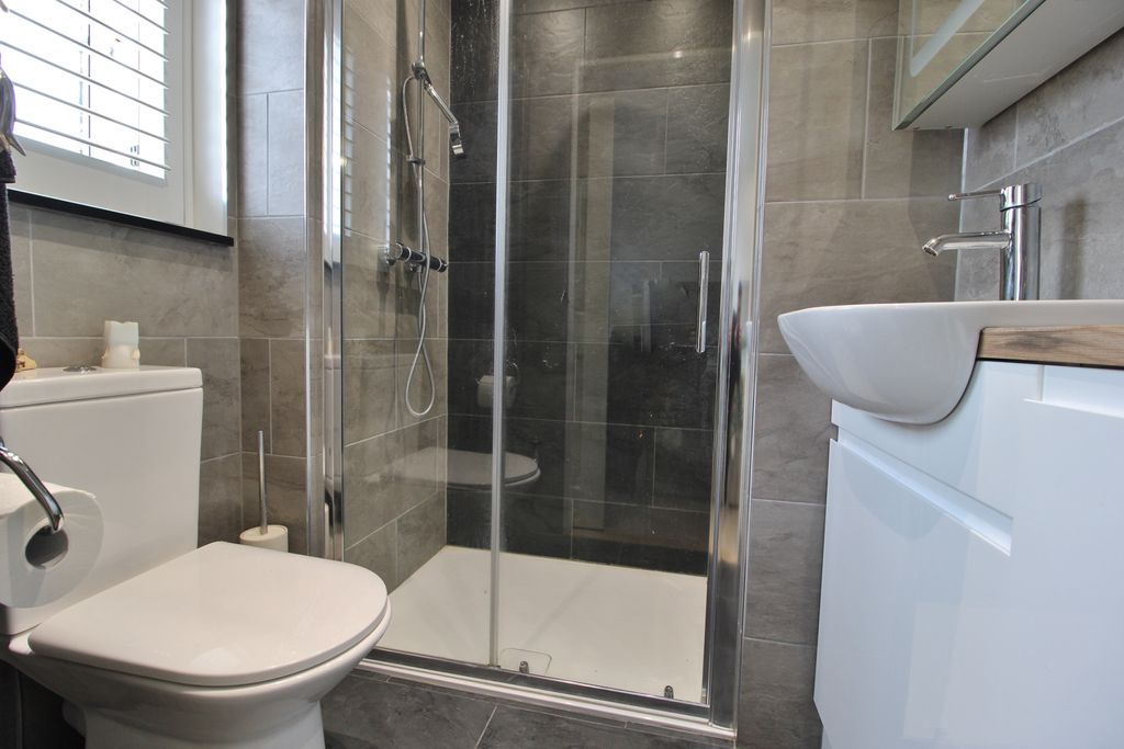 Additional image 14 of 4 bed detached house for saleEdenbridge Road, Southsea PO4