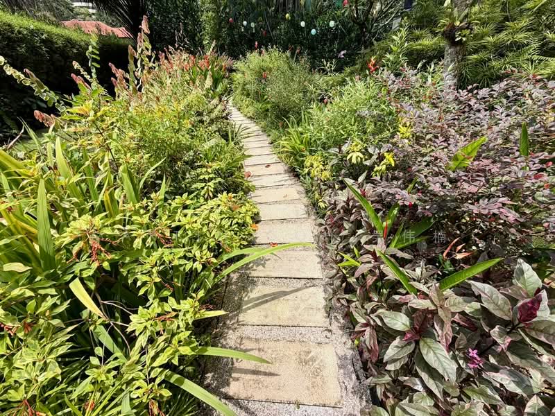 Additional image 15 of White House Park Estate 🌟 Black & White House🌟Huge Garden