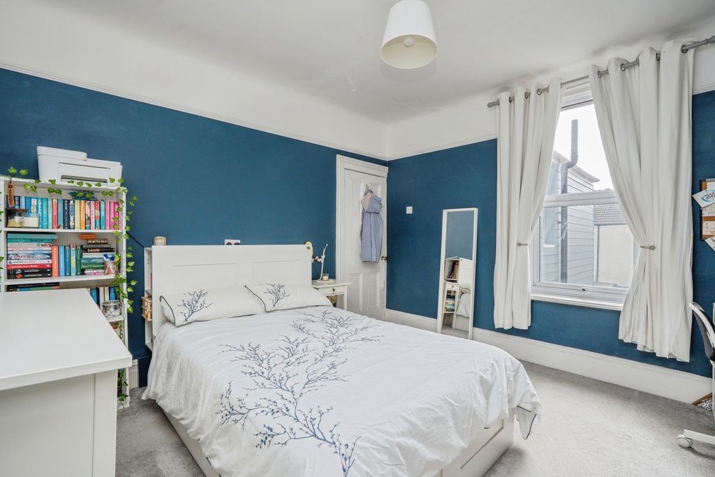 Additional image 20 of 3 bed terraced house for saleLaburnum Grove, Portsmouth, Hampshire PO2