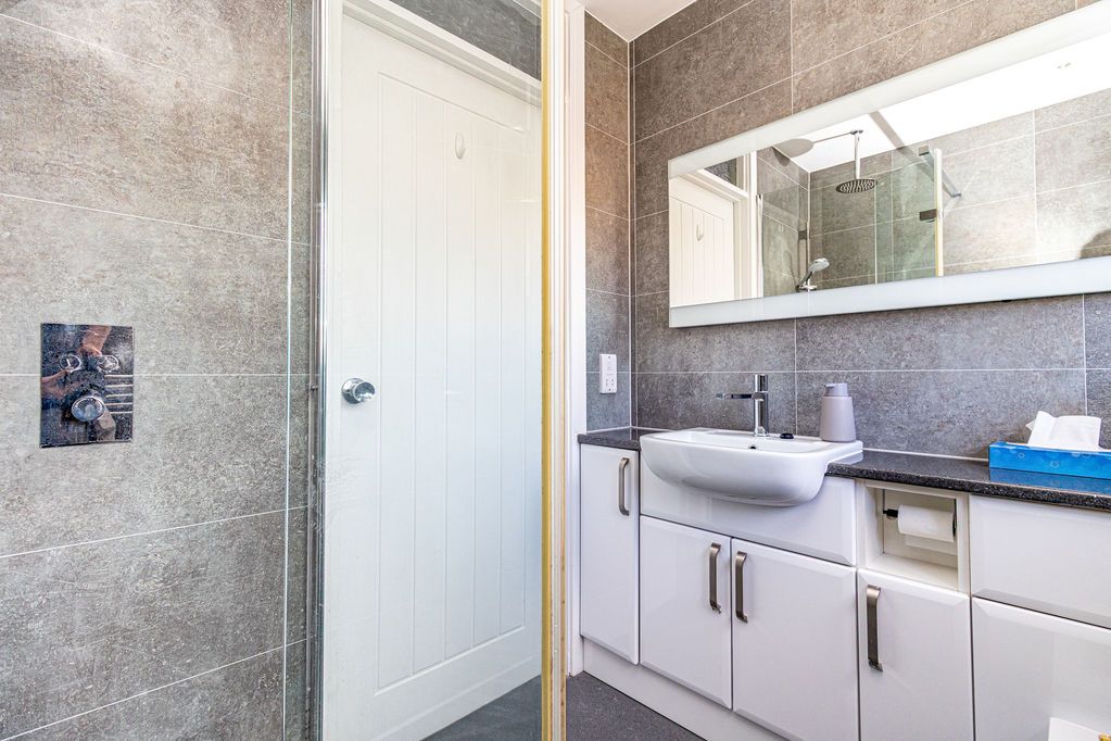 Additional image 14 of 2 bed end terrace house for saleMelrose Close, Southsea PO4