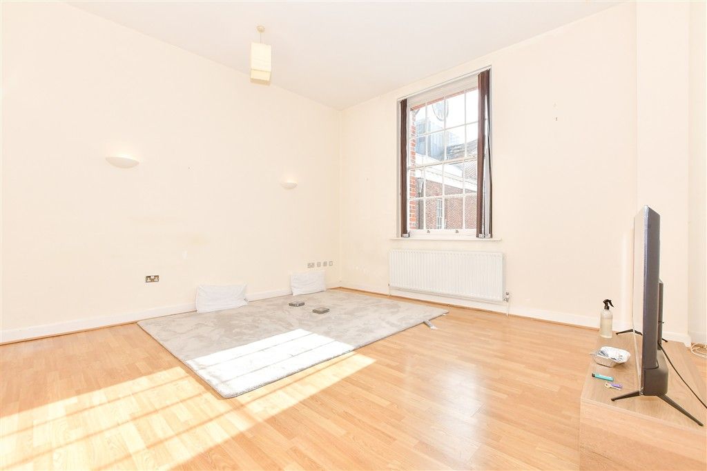 Additional image 4 of 2 bed flat for saleGunwharf Quays, Portsmouth, Hampshire PO1
