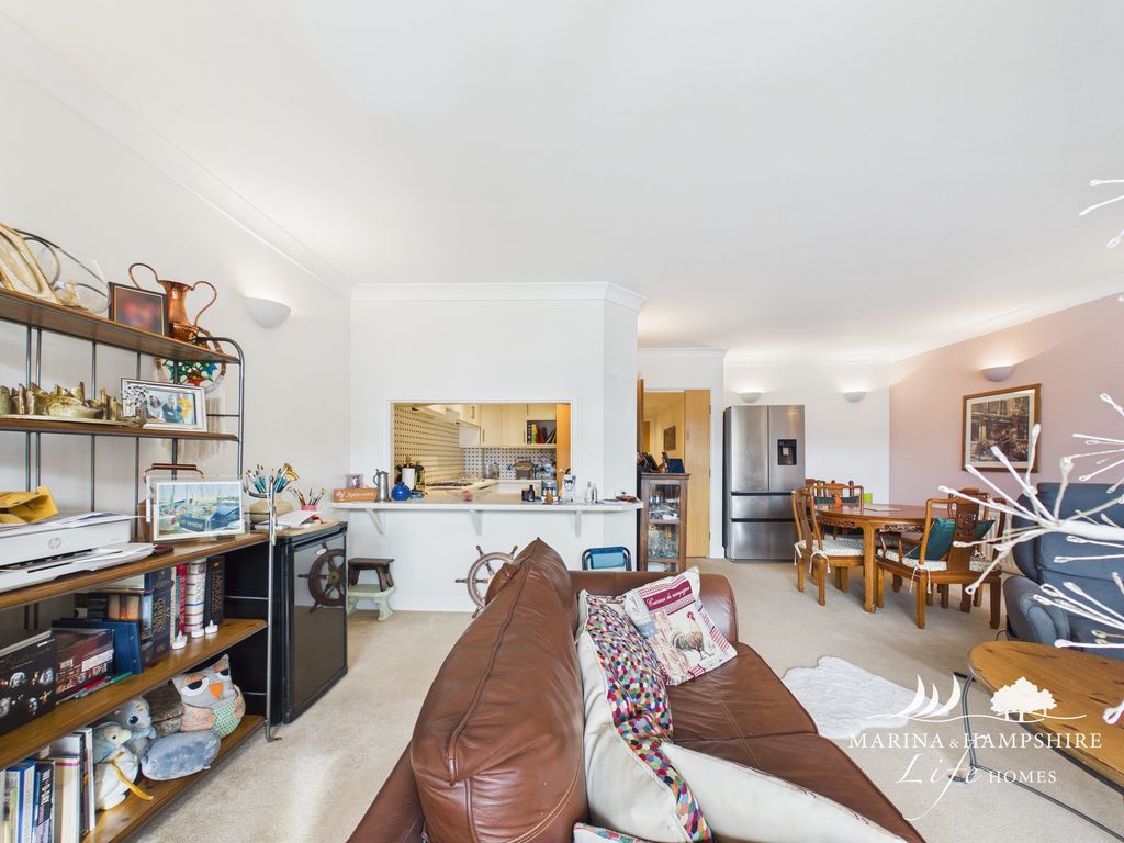 Additional image 19 of 2 bed flat for saleOyster Quay, Port Solent PO6