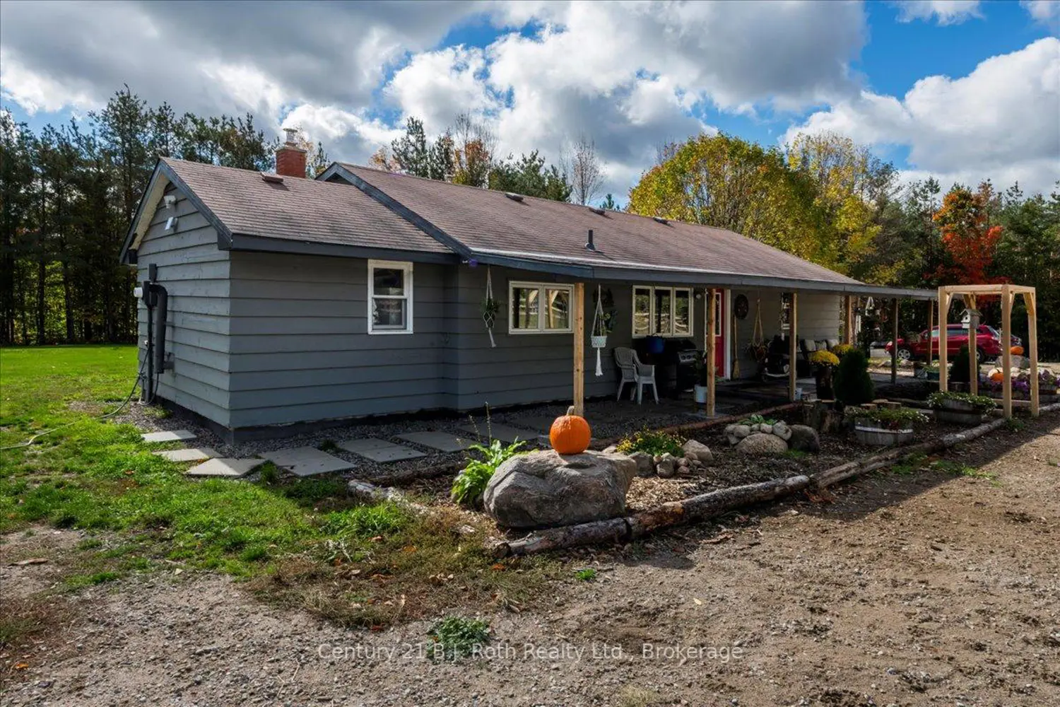 Additional image 4 of 2286 Flos 10 Road