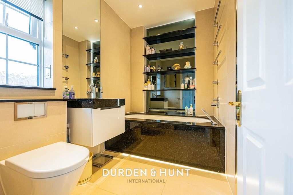 Additional image 19 of 5 bed detached house for saleRegents Drive, Woodford Green IG8