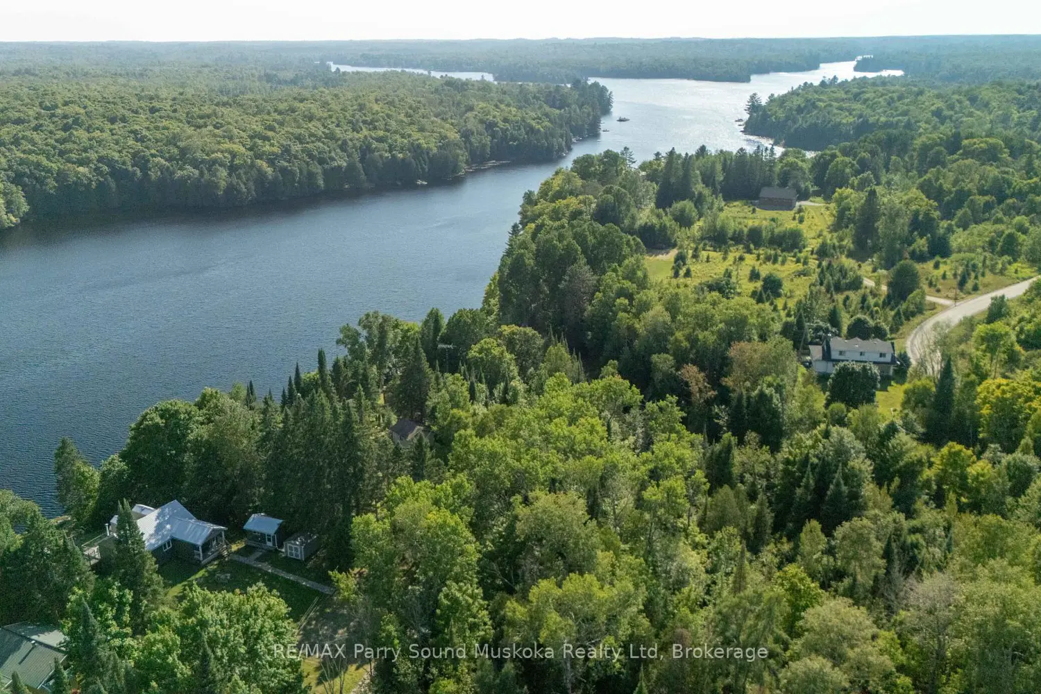 Additional image 18 of 16 Golden Horseshoe Lane