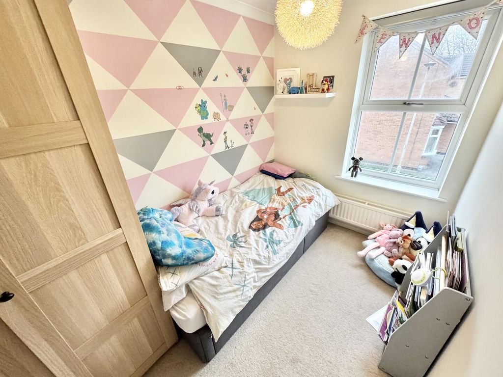 Additional image 8 of 3 bed semi-detached house for saleWarner Close, Whetstone, Leicester LE8