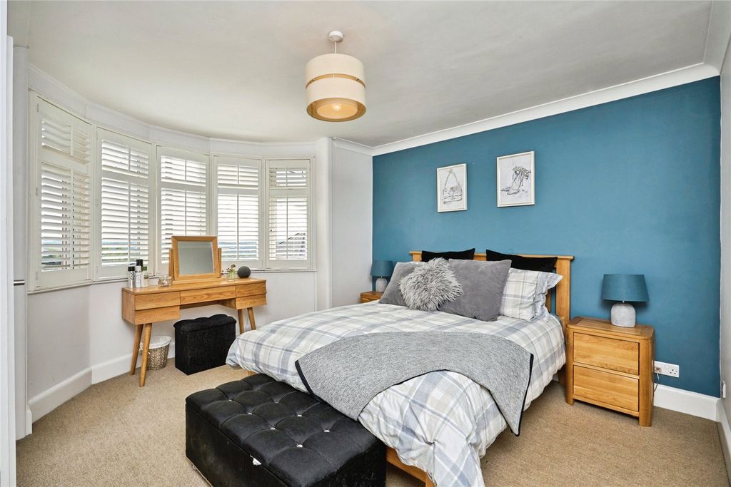 Additional image 11 of 4 bed detached house for saleHorsebridge Hill, Newport, Isle Of Wight PO30