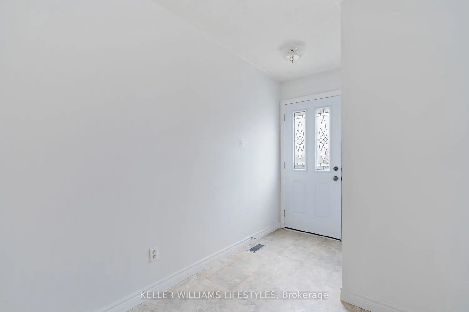 Additional image 4 of 345 Everglade Crescent