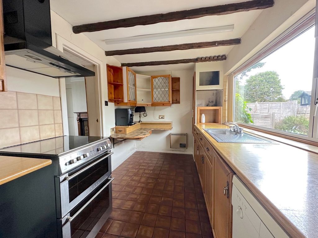 3 bed detached house for saleNechell Cottage, Willenhall Road WV13 photo 5