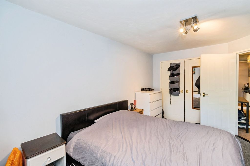 Additional image 9 of 2 bed flat for saleWestridge Road, Southampton SO17
