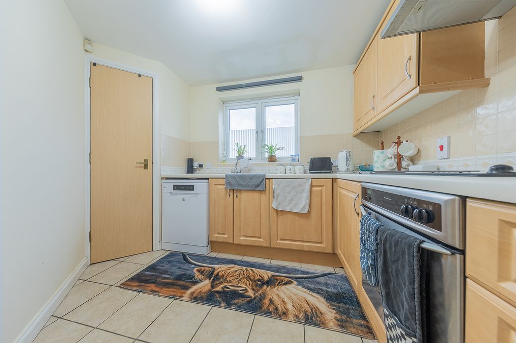 Additional image 6 of 2 bed flat for saleWest Street, Leicester LE9