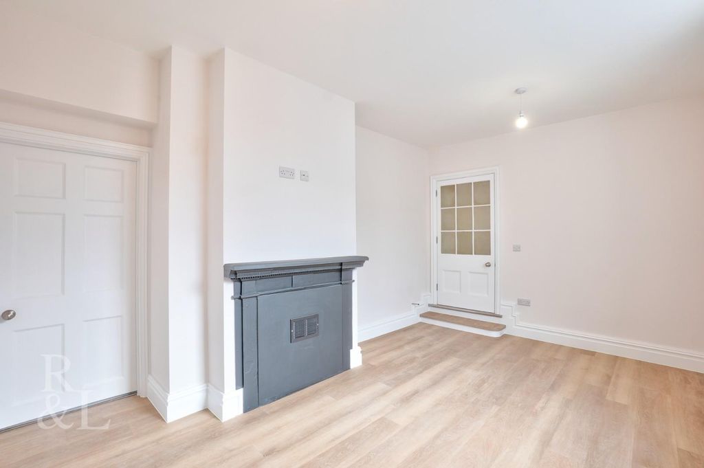 Additional image 15 of 2 bed property for saleApartment 5 Kilwardby House, Kilwardby Street, Ashby De La Zouch LE65