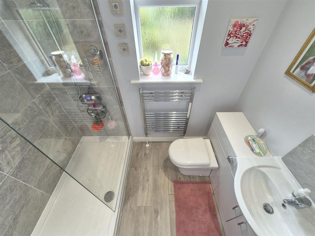 Additional image 13 of 4 bed semi-detached house for saleRedmoor Close, Market Bosworth CV13