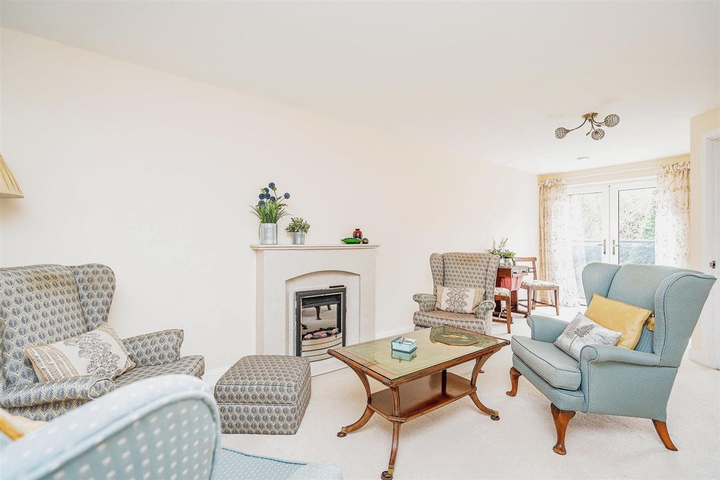 Additional image 5 of 2 bed flat for saleThorneycroft, Wood Road, Tettenhall WV6