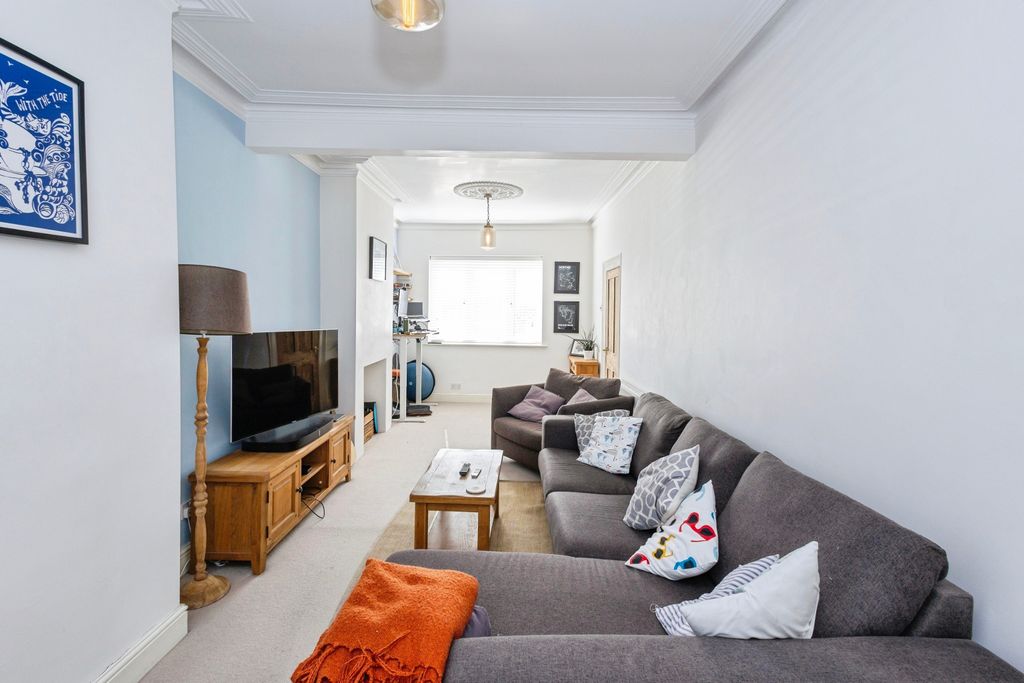 Additional image 4 of 3 bed terraced house for saleNew Road, Portsmouth PO2